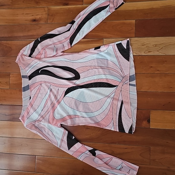 Retro Geometric Abstract Top - Picture 2 of 8